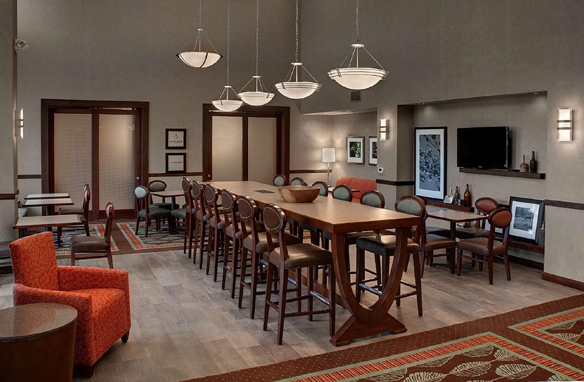 Hampton Inn And Suites Salem Dış mekan fotoğraf